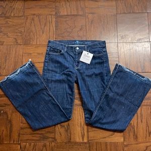 7 for all mankind size 31, flare leg